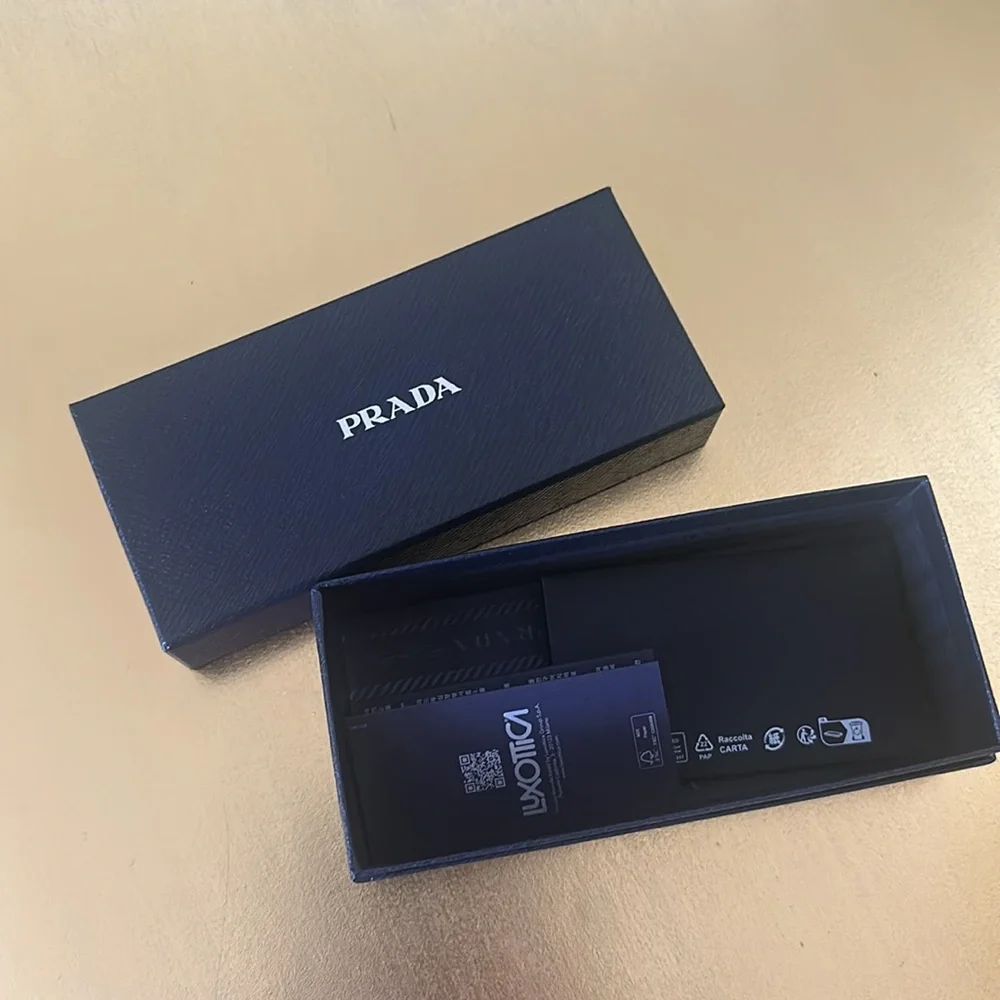 PRADA SUNGLASSES - Picture 5 of 5